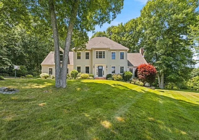 Homes for sale in Hopkinton, MA | 14 Greystone Lane, Hopkinton, MA 01748 | MLS# 73537844