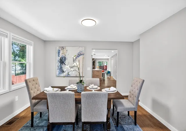 5th image of 142 Edinboro St, Newton, MA 02460