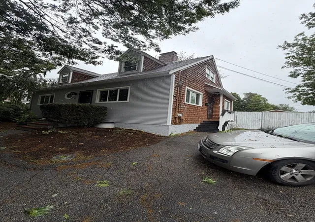 3rd image of 47 Granite St, Brockton, MA 02302 | MLS# 73546665