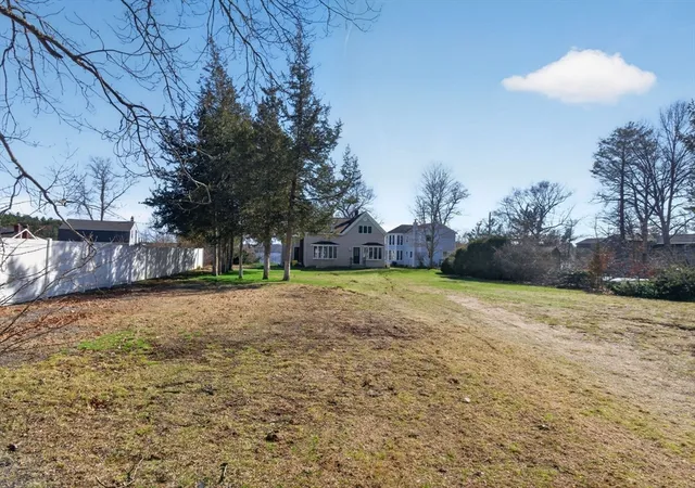 5th image of 436 Reservoir St, Norton, MA 02766 | MLS# 73540506