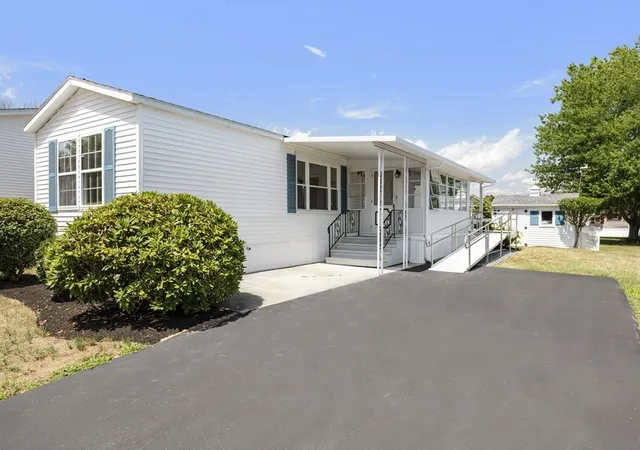 1st image of 85 Amherst Ave, Taunton, MA 02780 | MLS# 73548074