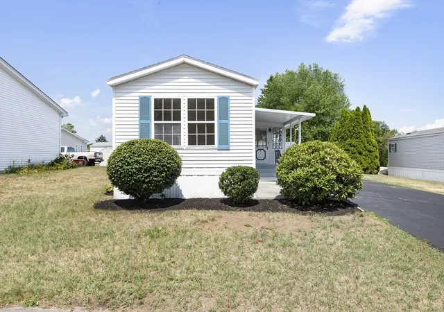 5th image of 85 Amherst Ave, Taunton, MA 02780 | MLS# 73548074