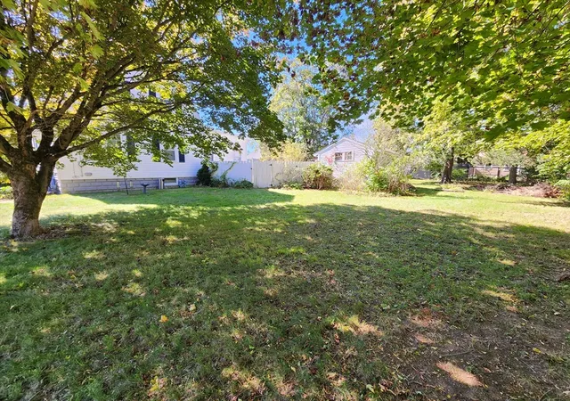 2nd image of 17 Davis St, Taunton, MA 02780 | MLS# 73440406
