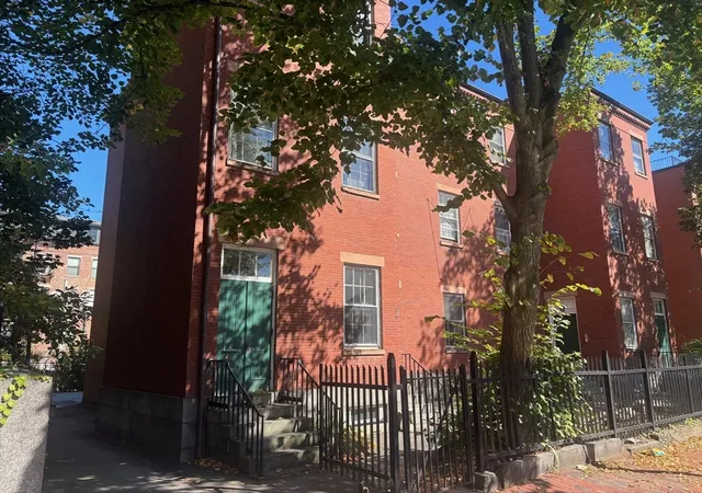 3rd image of 35-43 Rutland St, Boston, MA 02118 | MLS# 73442950