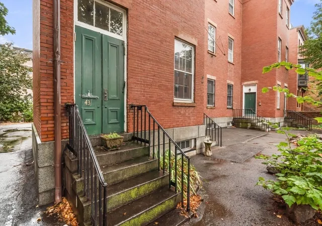 4th image of 35-43 Rutland St, Boston, MA 02118 | MLS# 73442950