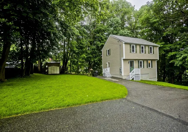 3rd image of 22 Porter St, Shirley, MA 01464 | MLS# 73532849