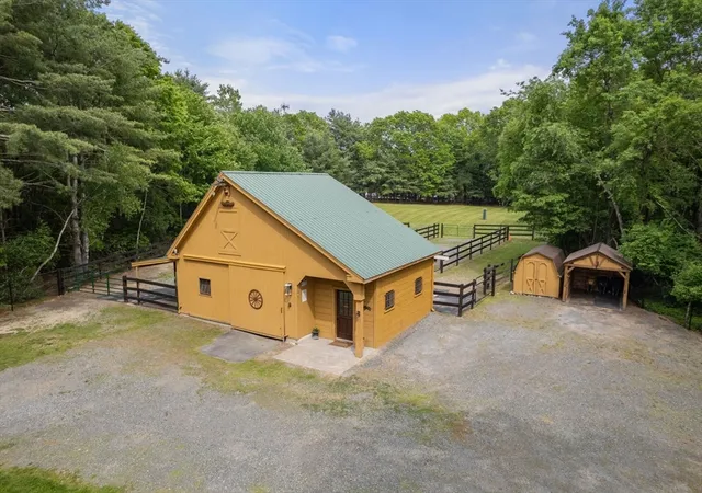 Photo 3 of Single family home for sale at 17 Leonard St, Lakeville, MA 02347 | MLS# 73527154 | Listing updated on 2026-08-31