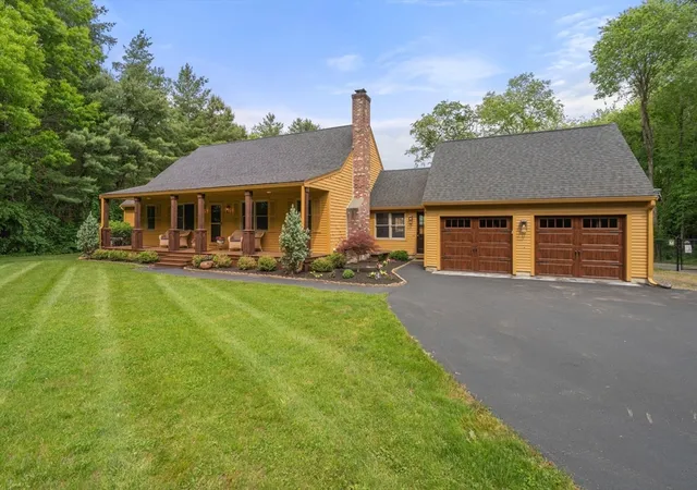 Photo 3 of Single family home for sale at 17 Leonard St, Lakeville, MA 02347 | MLS# 73527154 | Listing updated on 2026-08-31