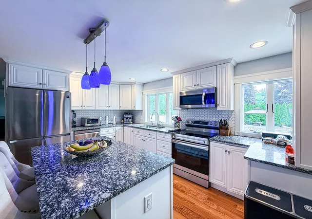 4th image of 31 Jefferson Rd, Northborough, MA 01532 | MLS# 73529841