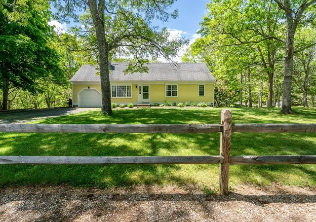 1st image of 168 White Moss Dr, Marstons Mills, MA 02648 | MLS# 73529173