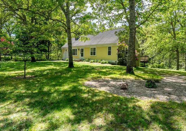 4th image of 168 White Moss Dr, Marstons Mills, MA 02648 | MLS# 73529173