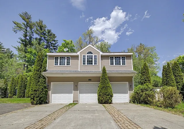 Homes for sale in Northampton, MA | 195 Westhampton Rd, Northampton, MA 01062 | MLS# 73528927