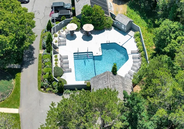 5th image of 40 Hidden Cove Road #2, Oak Bluffs, MA 02557 | MLS# 73544610
