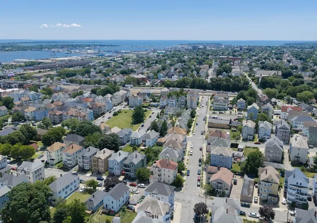 41st image of 618 Summer St, New Bedford, MA 02746 | MLS# 73561963