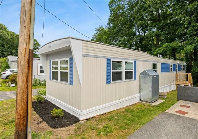 Homes for sale in Holbrook, MA | 12 Chesapeake Rd, Holbrook, MA 02343 | MLS# 73541544