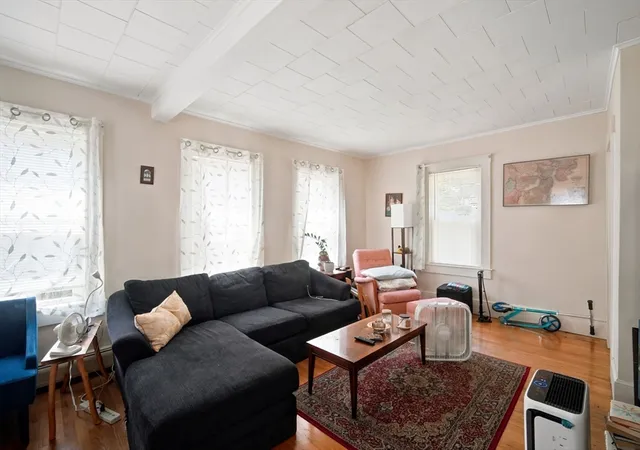 Homes for sale in Amherst, MA | 33-37 Cottage St, Amherst, MA 01002 | MLS# 73543563