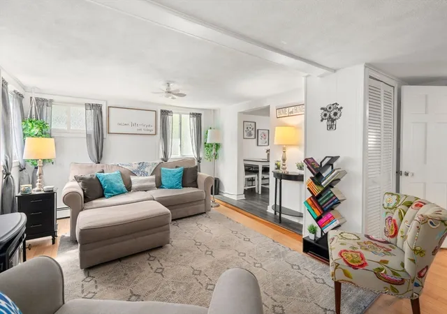 2nd image of 26 Wallis St, Beverly, MA 01915