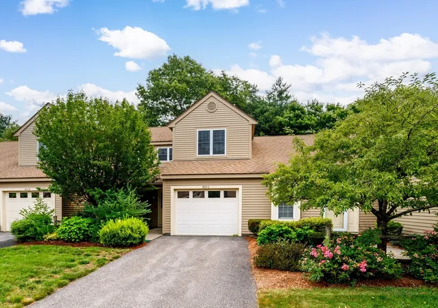 1st image of 923 Ridgefield Cir #923C, Clinton, MA 01510 | MLS# 73551109
