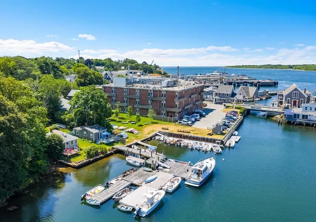 4th image of 14 School St, Woods Hole, MA 02543 | MLS# 73523107