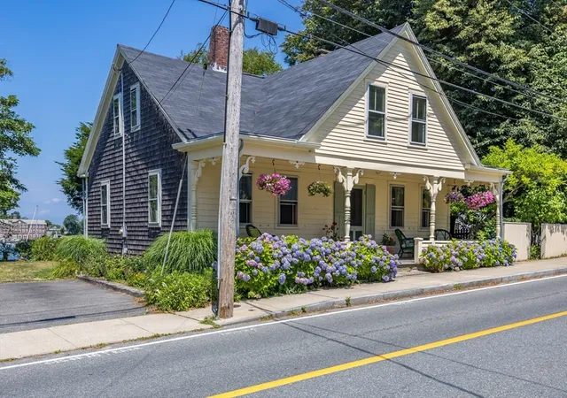 5th image of 14 School St, Woods Hole, MA 02543 | MLS# 73523107