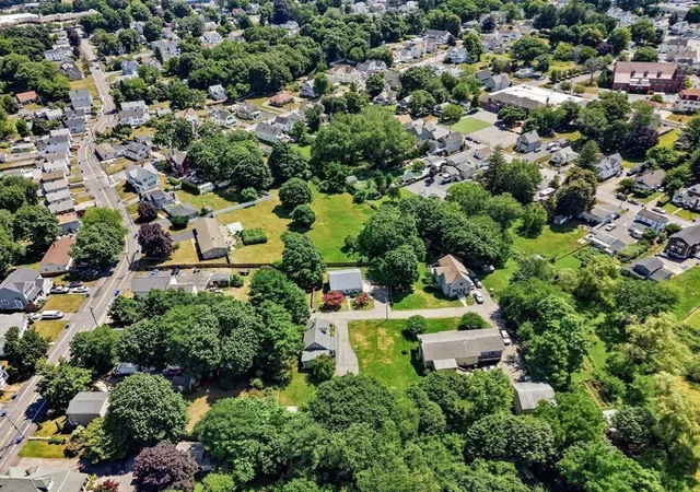 40th image of 8 Gushee Ln, Taunton, MA 02780 | MLS# 73549344