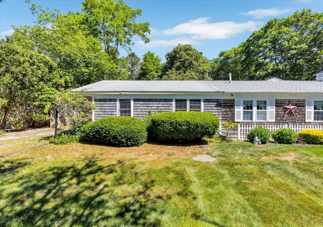 4th image of 10 Margaret Joseph Rd #10, Yarmouth, MA 02675 | MLS# 73538661