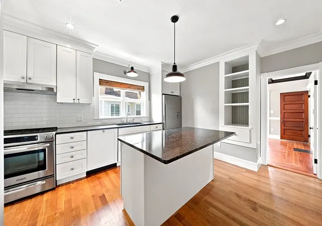 Photo 3 of Sale Pending at 39 Ainsworth St, Boston, MA 02131 | MLS# 73567199 | Listing updated on 2026-09-15
