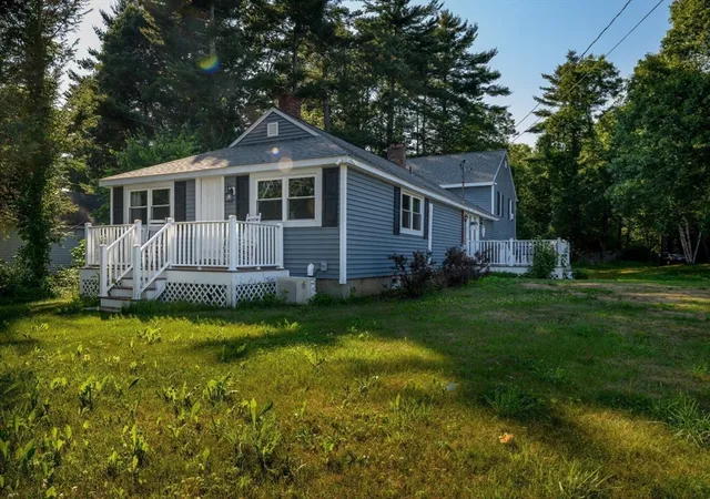Photo 4 of Single family home for sale at 1 Pine Ln, Brookfield, MA 01506 | MLS# 73549020 | Listing updated on 2026-09-21