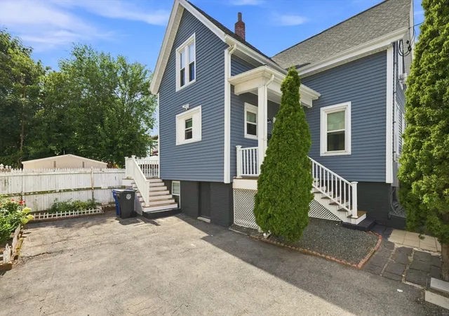 1st image of 93 Parker St, Chelsea, MA 02150 | MLS# 73568302