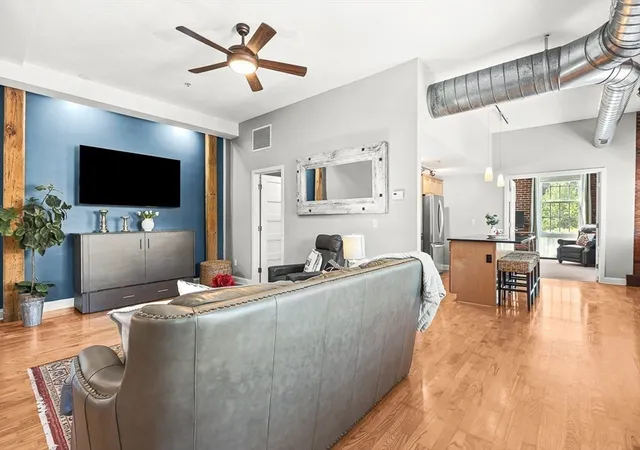Homes for sale in Amesbury, MA | 25 Cedar St #14, Amesbury, MA 01913 | MLS# 73533635