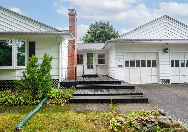 1st image of 11 Lyndale Rd, Worcester, MA 01606 | MLS# 73559706