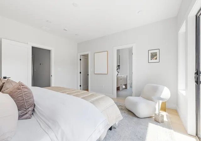 2nd image of 14-16 Irving St, Newton Center, MA 02459