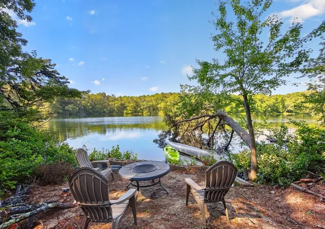 3rd image of 8 Theatre Dr, East Falmouth, MA 02536 | MLS# 73559774