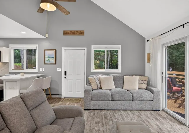 4th image of 8 Theatre Dr, East Falmouth, MA 02536 | MLS# 73559774