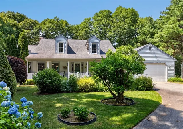 Photo 1 of Sale Pending at 442 Flint St, Marstons Mills, MA 02648 | MLS# 73544403 | Listing updated on 2026-09-24