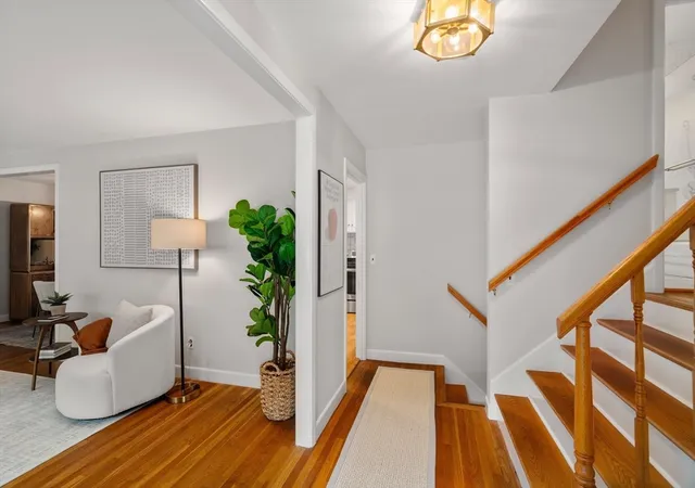 2nd image of 83 Bound Brook Rd, Newton Highlands, MA 02461 | MLS# 73553660