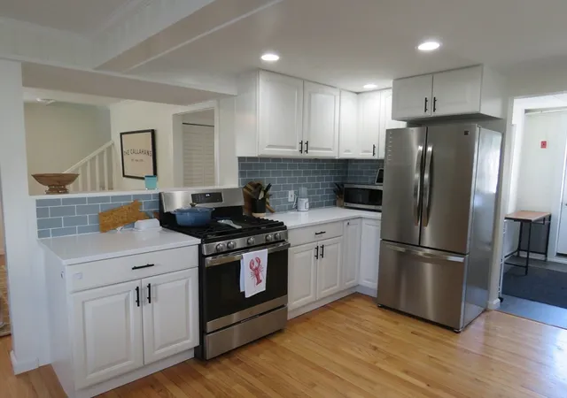 4th image of 38 Cedar Ln, Kingston, MA 02364 | MLS# 73542034