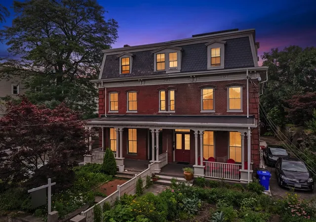 1st image of 31 Millmont St #2, Roxbury, MA 02119 | MLS# 73550326
