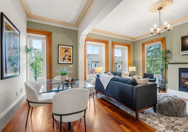 4th image of 31 Millmont St #2, Roxbury, MA 02119 | MLS# 73550326