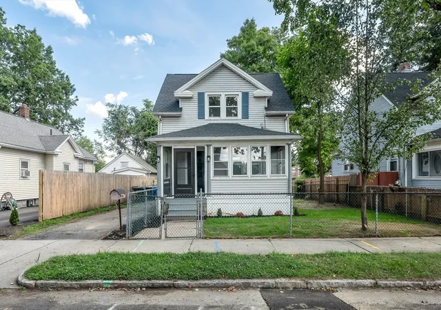 Photo 2 of Single family home for sale at 19 Eldert St, Springfield, MA 01109 | MLS# 73569952 | Listing updated on 2026-09-12