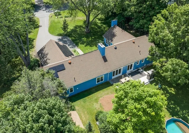 42nd image of 27 Oak Ave, Lunenburg, MA 01462 | MLS# 73543047