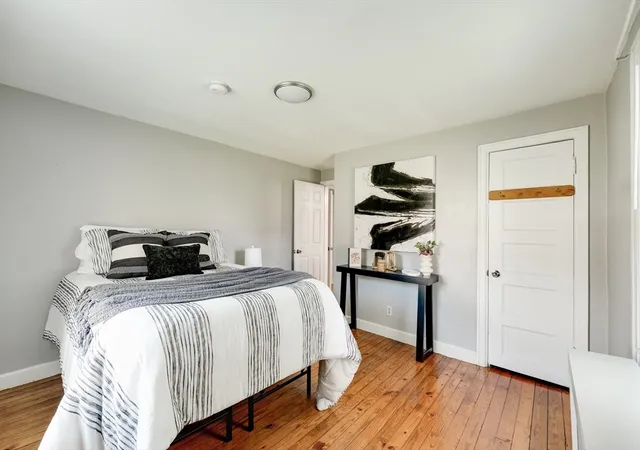 Photo 4 of Single family home for sale at 41 Park St, Feeding Hills, MA 01030 | MLS# 73565776 | Listing updated on 2026-09-08