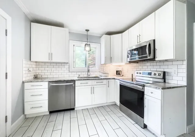 Homes for sale in West Springfield, MA | 38 Ames Ave, West Springfield, MA 01089 | MLS# 73535990