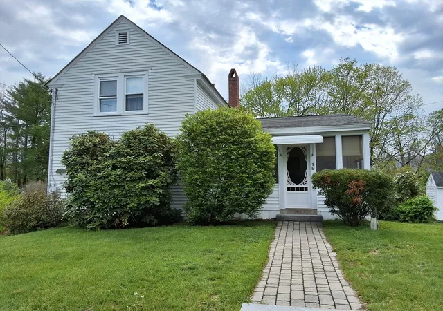 Homes for sale in Ware, MA | 19 Clinton St, Ware, MA 01082 | MLS# 73517023