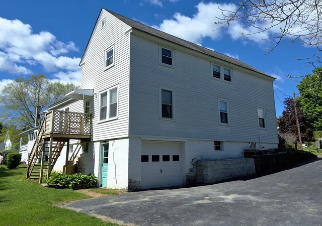 Homes for sale in Ware, MA | 19 Clinton St, Ware, MA 01082 | MLS# 73517023