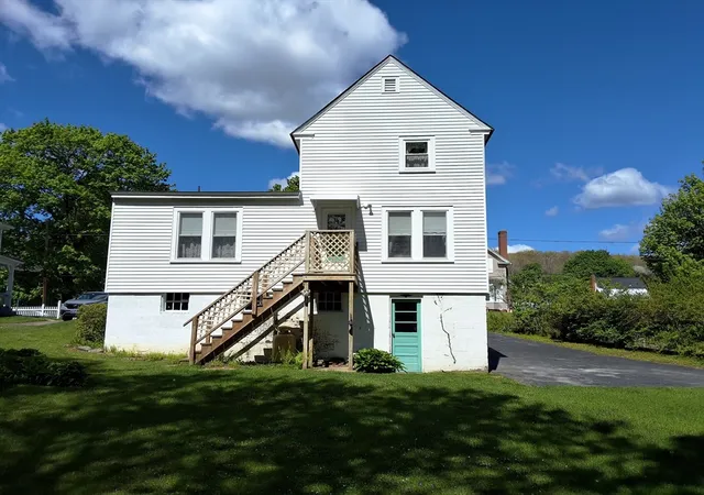 Homes for sale in Ware, MA | 19 Clinton St, Ware, MA 01082 | MLS# 73517023