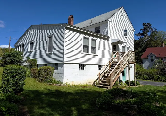 Homes for sale in Ware, MA | 19 Clinton St, Ware, MA 01082 | MLS# 73517023