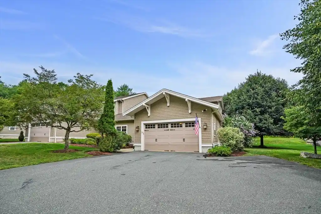 2nd image of 3 Walden Wy, Milford, MA 01757