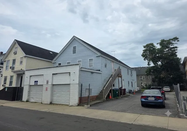 1st image of 168 Suffolk St, Lowell, MA 01854 | MLS# 73553719