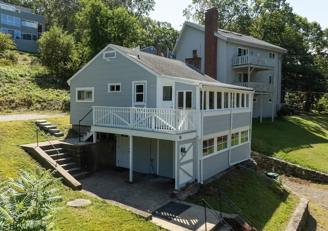 3rd image of 41 Bay Shore Dr, Plymouth, MA 02360 | MLS# 73513937